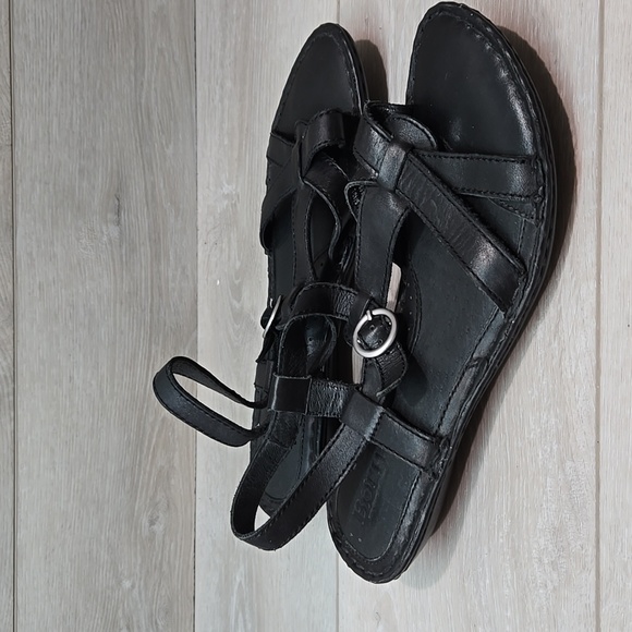 Born Women Leather Sandals Heels Open Toe Sandals shoes sz 9 - Picture 1 of 10